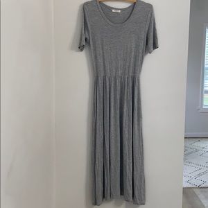 Promesa | grey midi dress